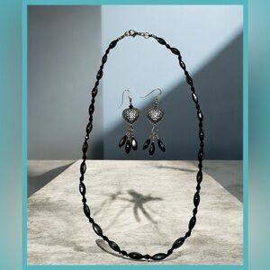 Elegant Paua shell , black crystal and Silver Jewelry Set